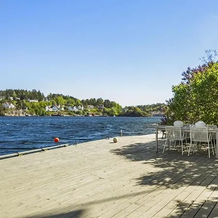 Stunning Waterfront House With Fireplaces, Sea View & Private Dock Дом отдыха *